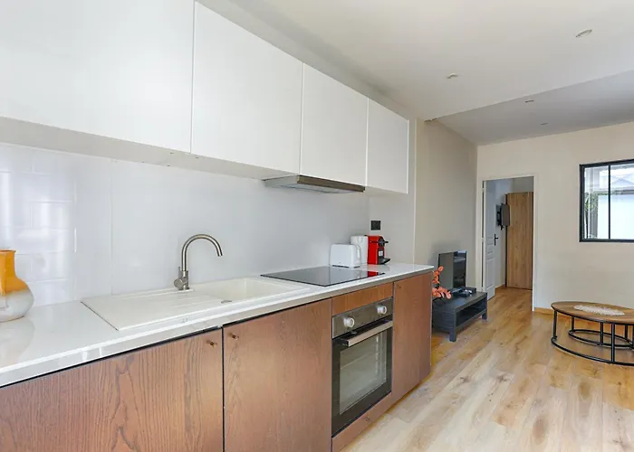 De Charme Au Coeur Des Batignolles Apartmán *