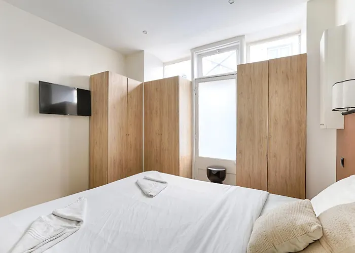 De Charme Au Coeur Des Batignolles Apartmán